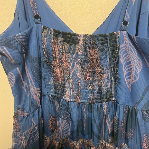 Hutch Freya Tulle Plisse Ruffle Gown Dress Size 20 V-Neck - Picture 7 of 11